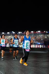 BIB: 19634, 21829, 10000
                            <button type="button" onclick="openModal(19598499)" class="btn btn-primary btn-sm float-right btn-popup" data-toggle="modal" data-target=".modal-high-quality">
                        <i class="fas fa-shopping-cart"></i> Add to Cart
                    </button>
                                            <button type="button" onclick="isThisMe(19598499, true)" class="btn btn-success btn-sm float-right btn-popup btn-isme hidden" data-toggle="tooltip" data-placement="bottom" title="นี่คือรูปของคุณใช่ไหม คลิกที่นี่เพื่อเอาเข้าอัลบั้ม">
                        <i class="fas fa-plus"></i> Add to album
                    </button>
                    <button type="button" onclick="isThisMe(19598499, false)" class="btn btn-warning btn-sm float-right btn-popup btn-isnotme hidden">
                        <i class="fas fa-ban"></i> Remove from album
                    </button>